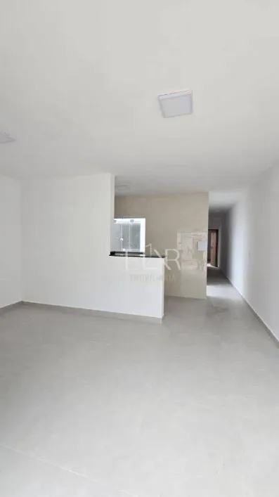 Foto do imóvel - Casa à venda com 3 quartos, 1 suíte, 90 m², 2 banheiros e 1 vaga na garagem em