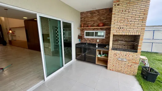 Casa de Condomínio com 4 Quartos para alugar, 198m² no Cidade Alpha, Eusébio