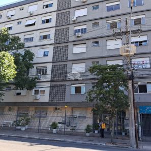 Apartamento com 2 Quartos à venda, 76m² no Menino Deus, Porto Alegre