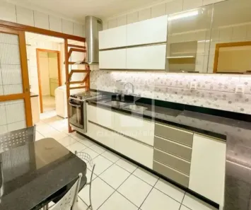 Apartamento com 3 Quartos à venda, 113m² no Centro, Florianópolis