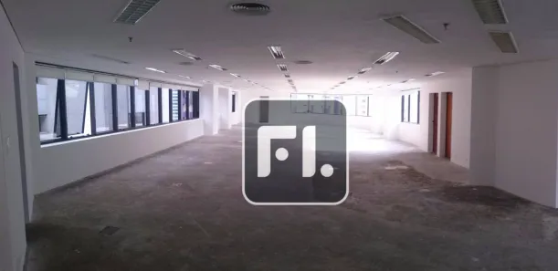 Conjunto Comercial / Sala para venda ou aluguel, 447m² no Cidade Monções, São Paulo