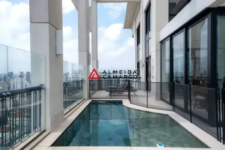 Cobertura com 4 Quartos para venda ou aluguel, 750m² no Vila Olímpia, São Paulo