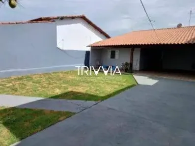 Casa com 2 Quartos à venda, 118m² no Granada, Uberlândia