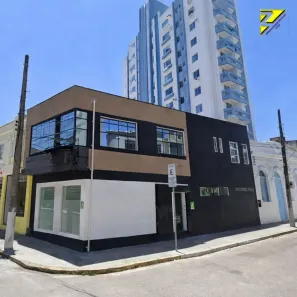 Prédio Inteiro para alugar, 120m² no Centro, Florianópolis