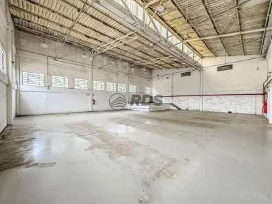 Galpão / Depósito / Armazém à venda, 3089m² no Centro, Diadema
