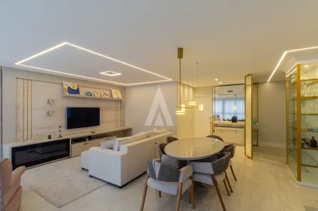 Apartamento com 3 Quartos à venda, 122m² no Centro, Joinville
