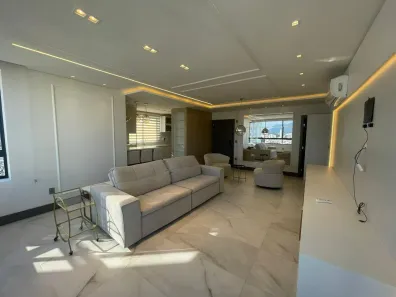 Apartamento com 3 Quartos à venda, 130m² no Centro, Balneário Camboriú