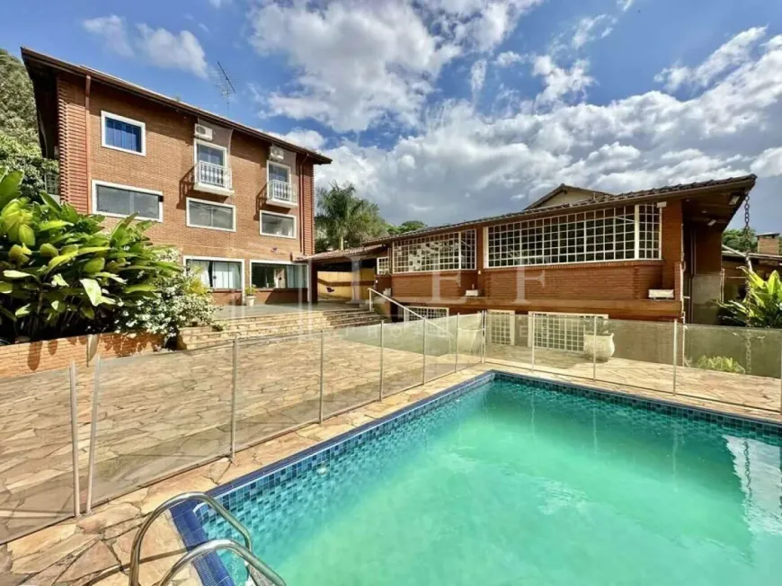 Foto do imóvel - Casa de condomínio para alugar com 5 quartos, 5 suítes, 650 m² e 6 a 10 vagas na garagem em