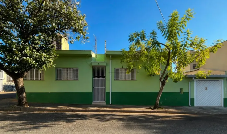 Foto do imóvel - Casa para alugar com 136 m², 3 quartos, 2 banheiros, 1 vaga