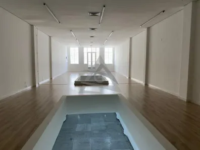 Prédio Inteiro à venda, 614m² no Centro, Campinas