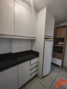 Apartamento com 2 Quartos para alugar, 73m² no Centro, Florianópolis