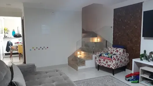 Sobrado com 3 Quartos à venda, 215m² no Vila Scarpelli, Santo André