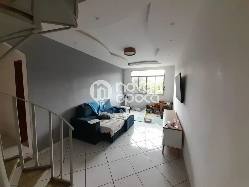 Foto do imóvel - Apartamento à venda com 1 quarto, 1 banheiro e 106 m² próximo à Estação Del Castilho em