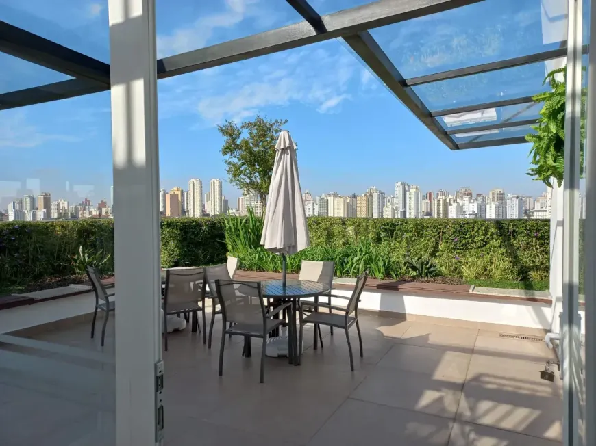 Foto do imóvel - Apartamento para alugar com 2 quartos, 1 banheiro, 1 vaga na garagem e elevador no condomínio.