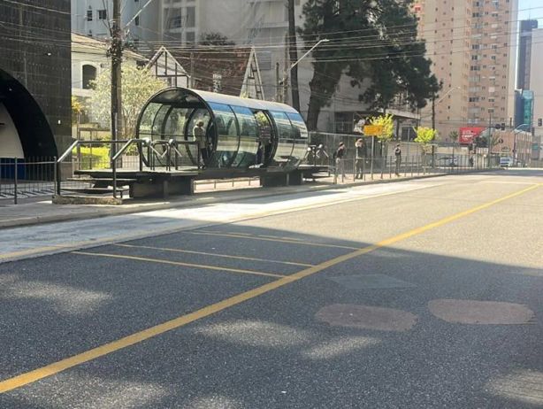 Sala comercial com vaga de garagem, Batel - foto 7