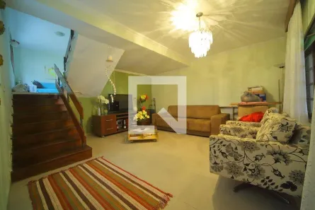 Casa com 2 Quartos à venda, 252m² no Parque Terra Nova, São Bernardo do Campo