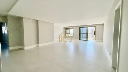 Apartamento com 3 Quartos à venda, 157m² no Campinas, São José