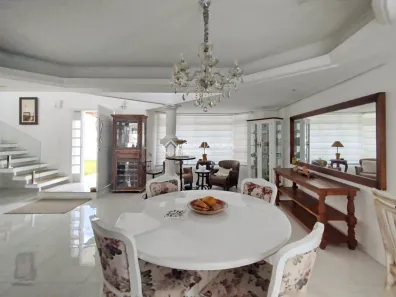 Casa com 4 Quartos à venda, 606m² no Centro, Florianópolis
