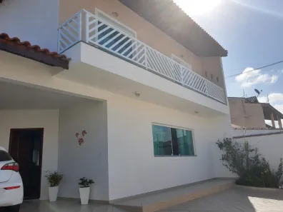 Sobrado com 4 Quartos à venda, 200m² no , Peruíbe