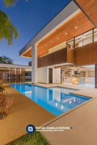 Casa com 4 Quartos à venda, 400m² no Centro, Eusébio