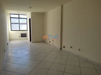 Conjunto Comercial / Sala com 1 Quarto para alugar, 64m² no Centro, Macaé