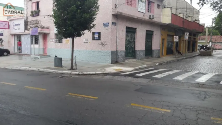 Foto do imóvel - Ótimo Prédio comercial de esquina contendo 4 salão alugados