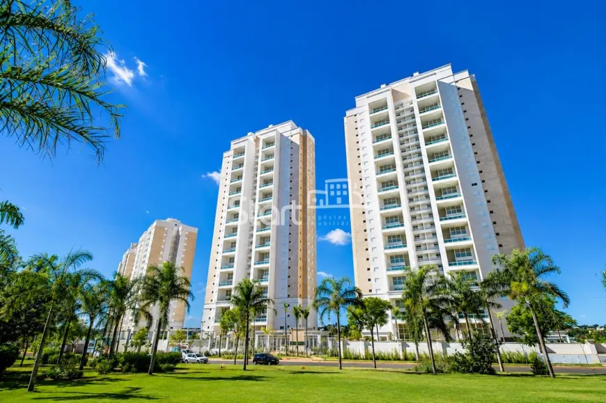 Foto do imóvel - Apartamento para alugar com 190 m², 4 quartos, 5 banheiros, 3 vagas