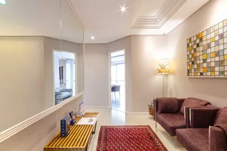 Conjunto Comercial / Sala à venda, 69m² no Centro, Curitiba