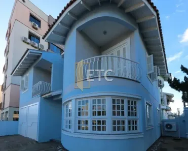 Casa com 3 Quartos à venda, 170m² no Centro, Canoas