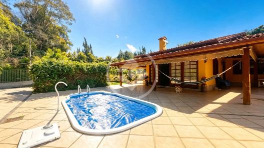 Casa de Condomínio com 4 Quartos à venda, 233m² no Parque do Imbui, Teresópolis