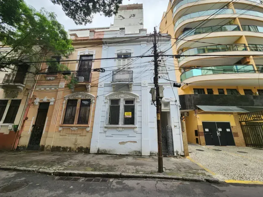 Foto do imóvel - Casa para alugar com 178 m², 6 quartos, 3 banheiros