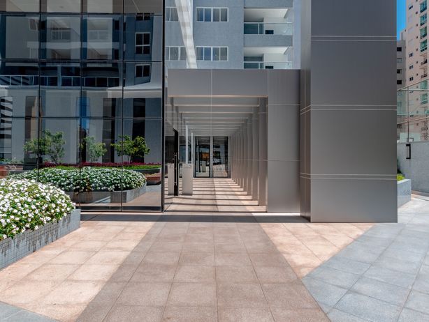 APARTAMENTO com 3 dormitórios à venda com 135m² por R$ 1.279.921,17 no bairro Batel - CURITIBA / PR - foto 36