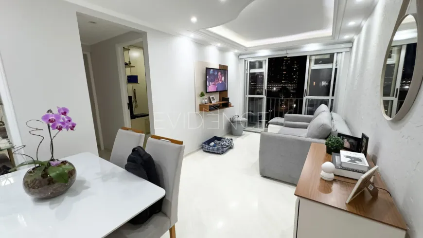 Foto do imóvel - Apartamento à venda com 2 quartos, 1 suíte, 2 banheiros, 58 m² e 1 vaga próximo ao Metrô Penha.