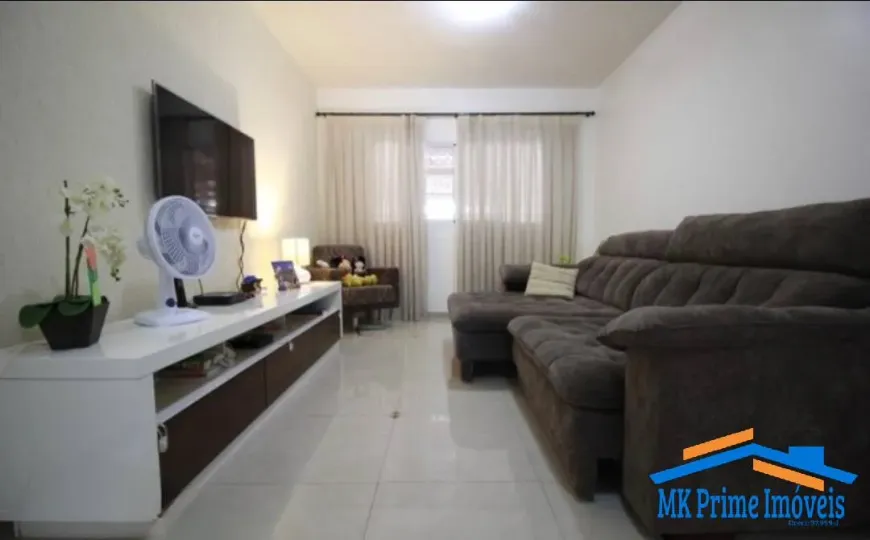 Foto do imóvel - Sobrado à venda com 3 quartos, 1 suíte, 116 m², 2 a 3 banheiros e 2 vagas na garagem em