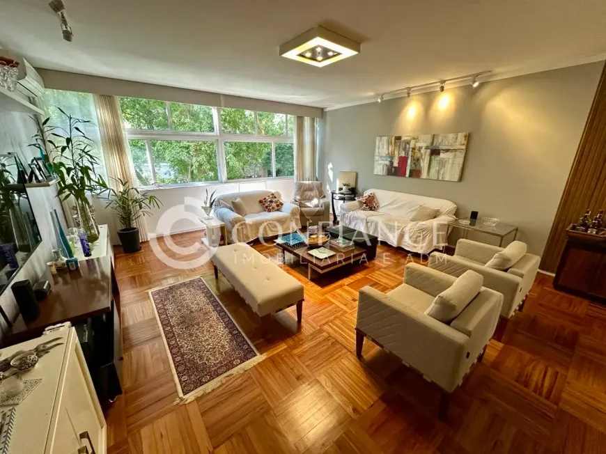 Foto do imóvel - Apartamento com 3 Quartos à venda, 178m²