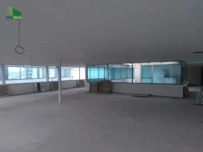Loja / Salão / Ponto Comercial à venda, 500m² no Vila da Serra, Nova Lima