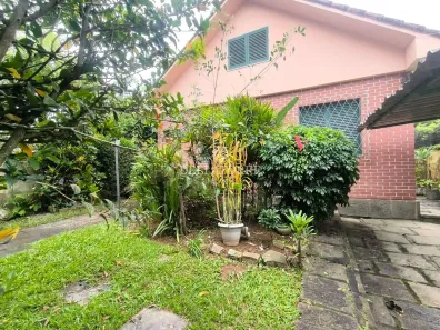 Casa com 3 Quartos à venda, 92m² no Vale do Paraíso, Teresópolis