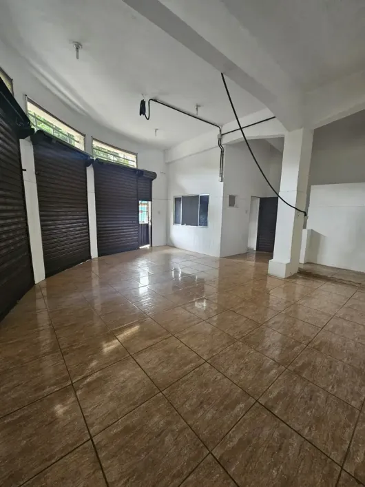 Foto do imóvel - Ponto comercial/Loja/Box para alugar com 83 m², 1 banheiro