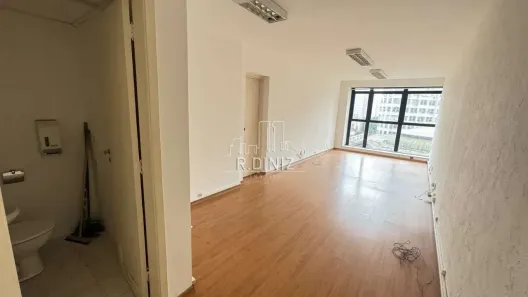 Conjunto Comercial / Sala à venda, 32m² no Centro, Rio de Janeiro
