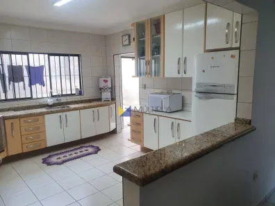 Sobrado com 3 Quartos à venda, 234m² no Vila Marilda, Guarulhos