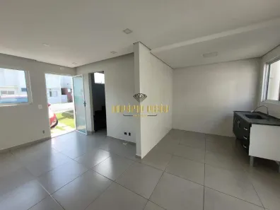 Sobrado com 2 Quartos à venda, 56m² no Vila Colorado, Suzano