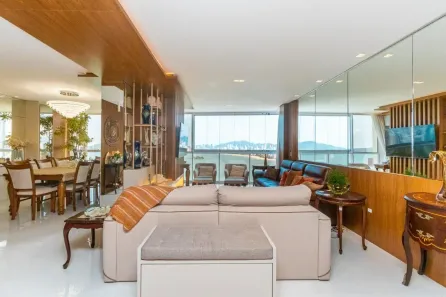 Apartamento com 4 Quartos à venda, 190m² no Pioneiros, Balneário Camboriú