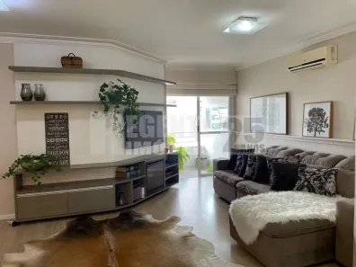 Apartamento com 4 Quartos à venda, 174m² no Centro, Florianópolis
