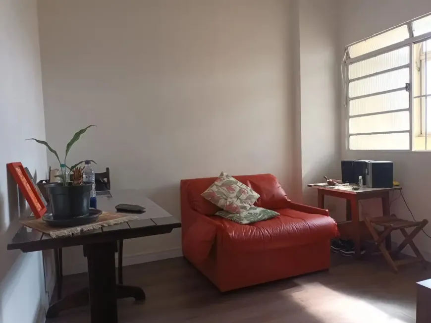 Foto do imóvel - Apartamento à venda com 1 quarto, 1 banheiro, 40 m² e elevador no condomínio próximo ao Metrô.