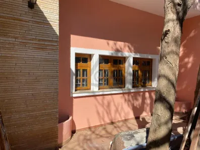 Casa Comercial com 3 Quartos para venda ou aluguel, 175m² no Cambuí, Campinas
