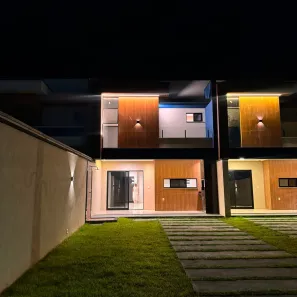 Sobrado com 3 Quartos à venda, 111m² no Centro, Eusébio