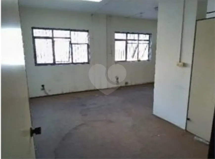 Foto do imóvel - Ponto comercial/Loja/Box para alugar com 550 m², 1 banheiro e 2 vagas na garagem próximo ao.