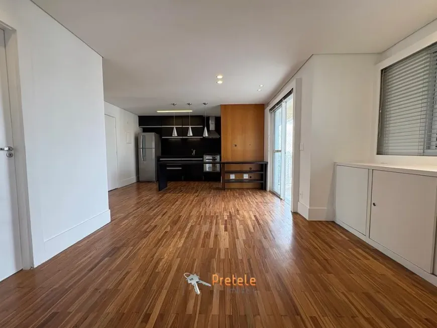 Foto do imóvel - Apartamento para alugar com 1 quarto, 1 banheiro, 53 m², 1 vaga na garagem e varanda em