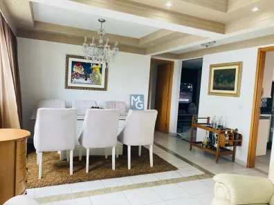Apartamento com 4 Quartos à venda, 130m² no Casa Amarela, Recife