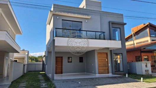 Casa de Condomínio com 3 Quartos à venda, 198m² no Campeche, Florianópolis
